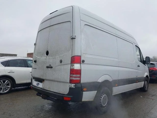 Продажа Mercedes-Benz Sprinter 2.1D (95Hp) (651.955) RWD MT по запчастям
