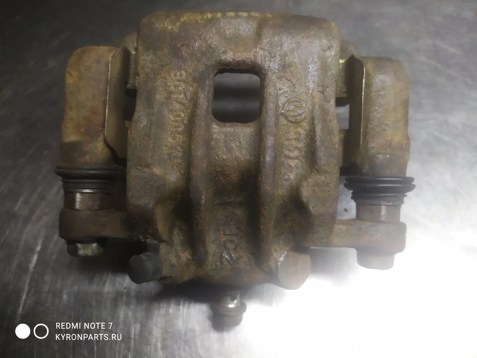 Суппорт тормозной SsangYong Actyon C200