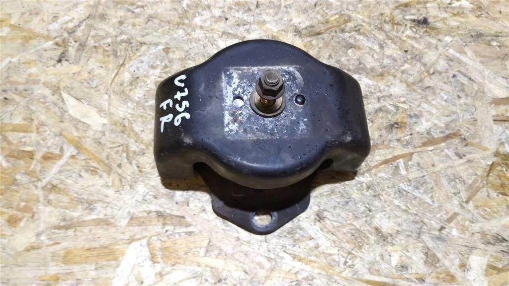 Б.у. опора двигателя MITSUBISHI PAJERO V75W MITSUBISHI PAJERO V75W