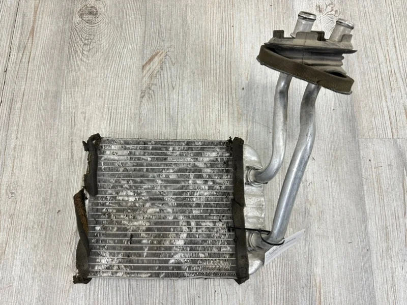 Радиатор печки Audi Q7 2007-2010 4L