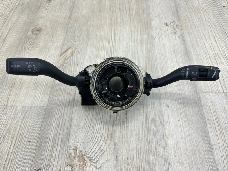 Подрулевой переключатель Audi Q7 2007-2015 4L