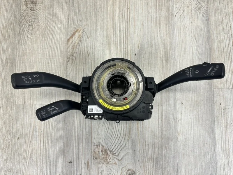 Подрулевой переключатель сборе VW Touareg 2 2010-2018 7P