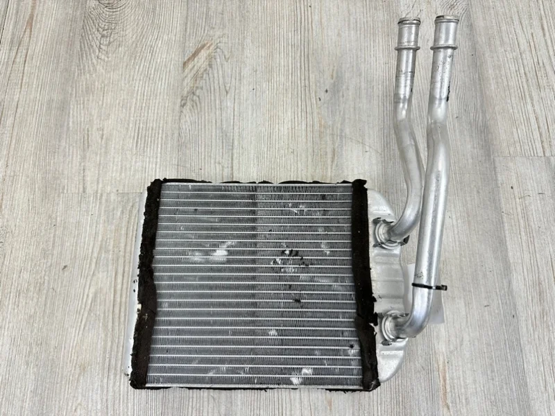 Радиатор печки Audi Q7 2007-2010 4L
