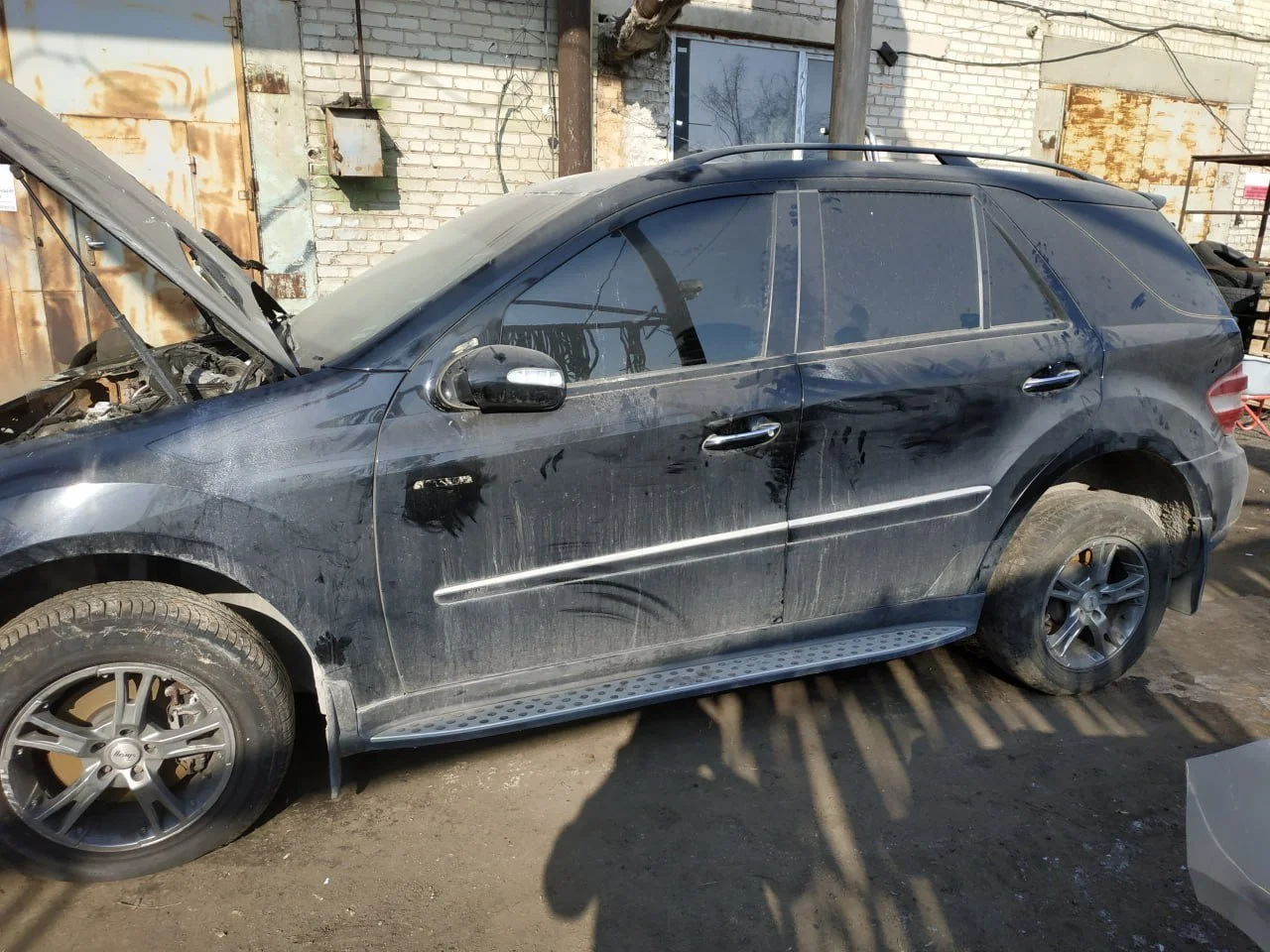 Продажа Mercedes-Benz M class 3.0D (190Hp) (642.940) 4WD AT по запчастям