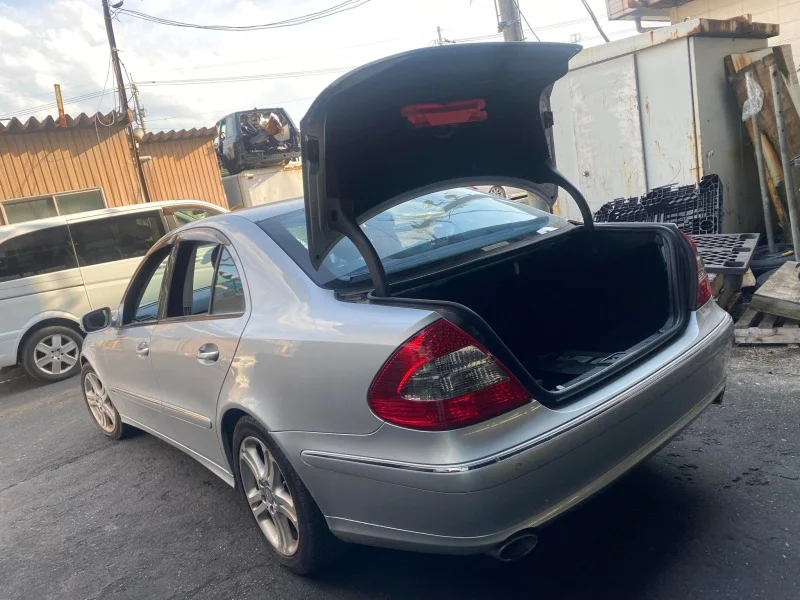 Продажа Mercedes-Benz E class 3.0D (224Hp) (642.920) RWD AT по запчастям