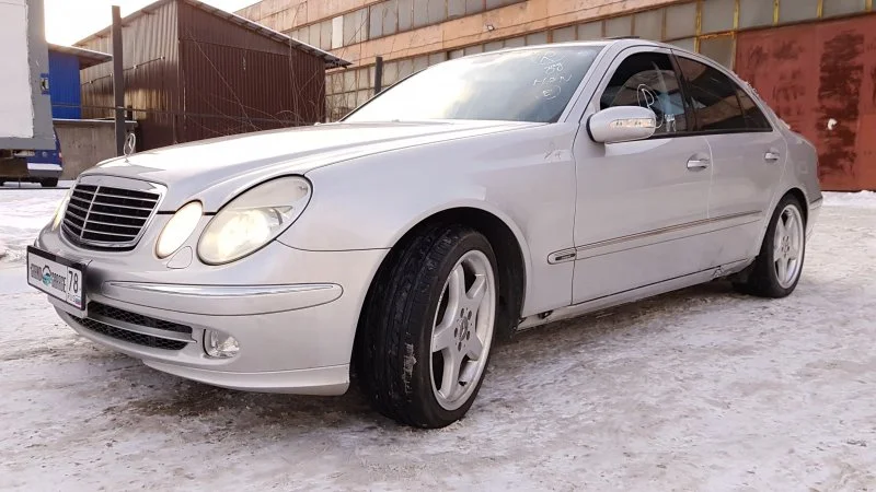 Продажа Mercedes-Benz E class 3.2 (224Hp) (112.949) RWD AT по запчастям