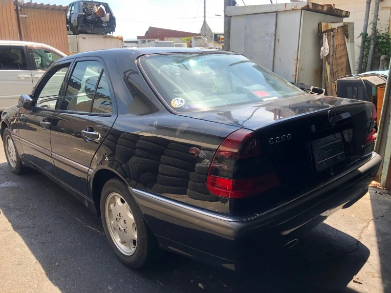 Продажа Mercedes-Benz C class 2.8 (197Hp) (112.920) RWD AT по запчастям