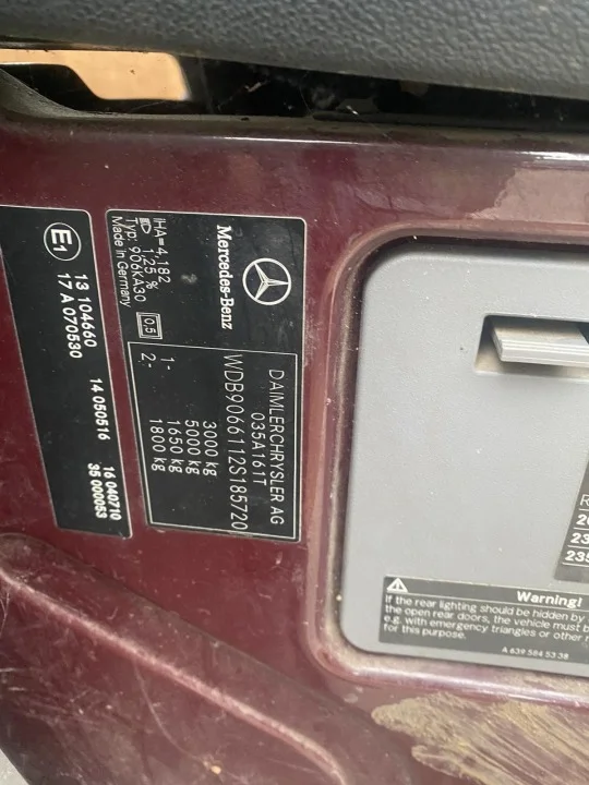 Продажа Mercedes-Benz Sprinter 2.1D (109Hp) (646.985) RWD MT по запчастям