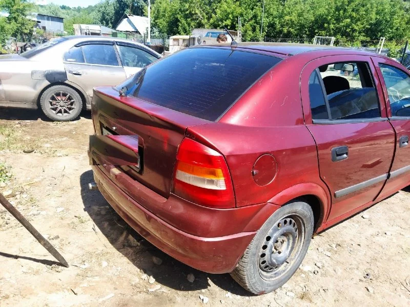 Продажа Opel Astra 1.6 (100Hp) (X16XEL) FWD AT по запчастям