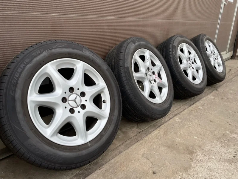 Продажа Mercedes-Benz S class 5.0 (306Hp) (113.960) RWD AT по запчастям