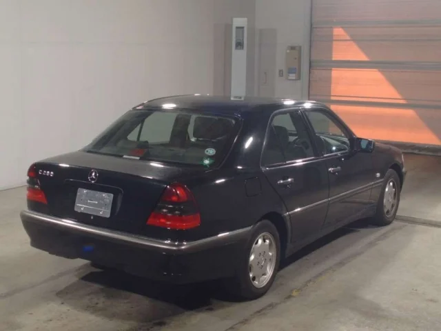 Продажа Mercedes-Benz C class 2.8 (197Hp) (112.920) RWD AT по запчастям