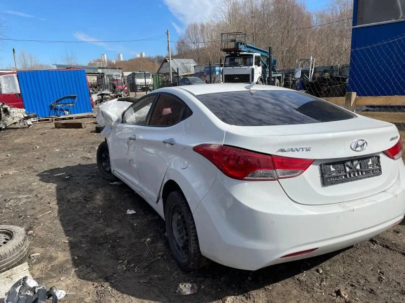 Продажа Hyundai Avante 1.6 (140Hp) (G4FD) FWD AT по запчастям