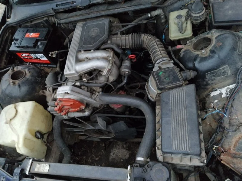 Продажа BMW 3er 1.8 (113Hp) (M40B18) RWD MT по запчастям