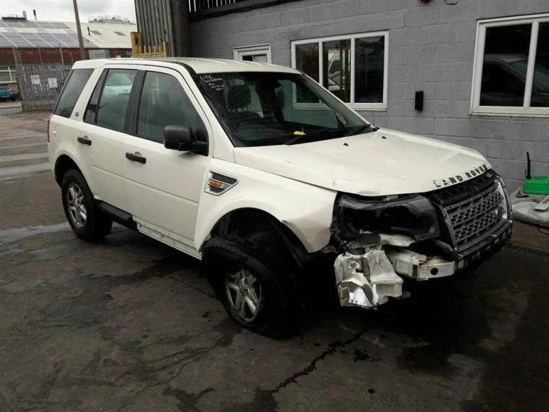Продажа Land Rover Freelander 2.2D (160Hp) (224DT) 4WD AT по запчастям