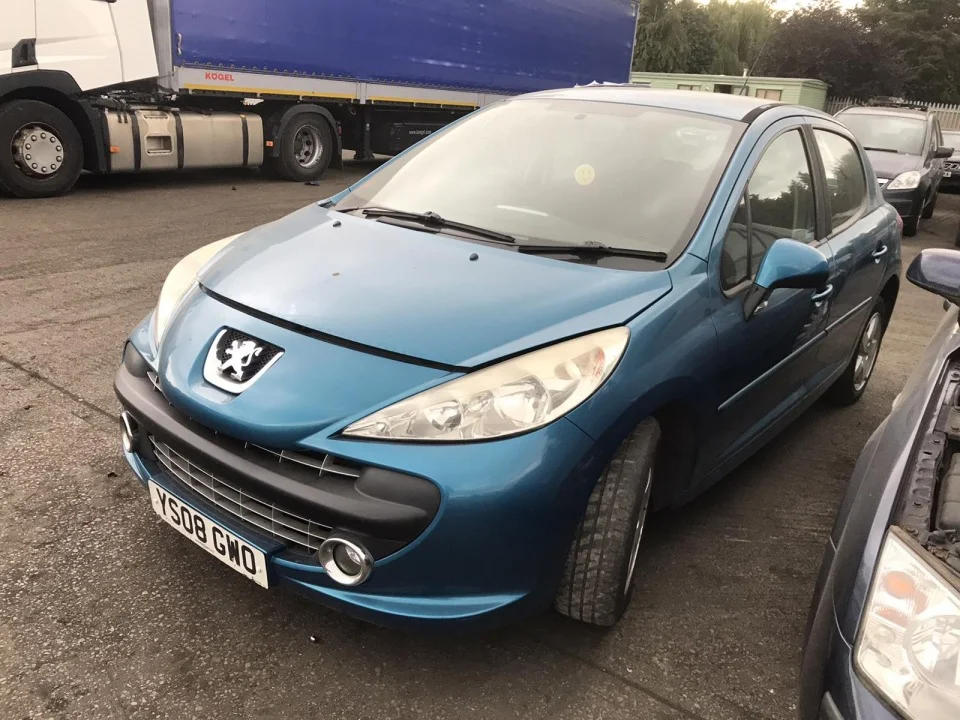 Продажа Peugeot 206 1.4 (88Hp) (ET3J4) FWD MT по запчастям