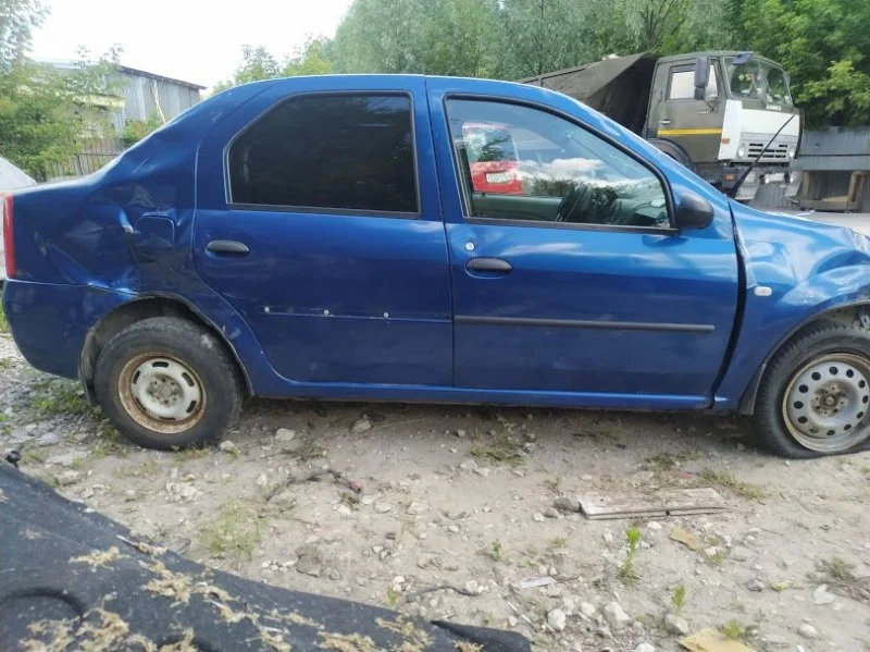 Продажа Renault Logan 1.6 (90Hp) (K7M 710) FWD MT по запчастям