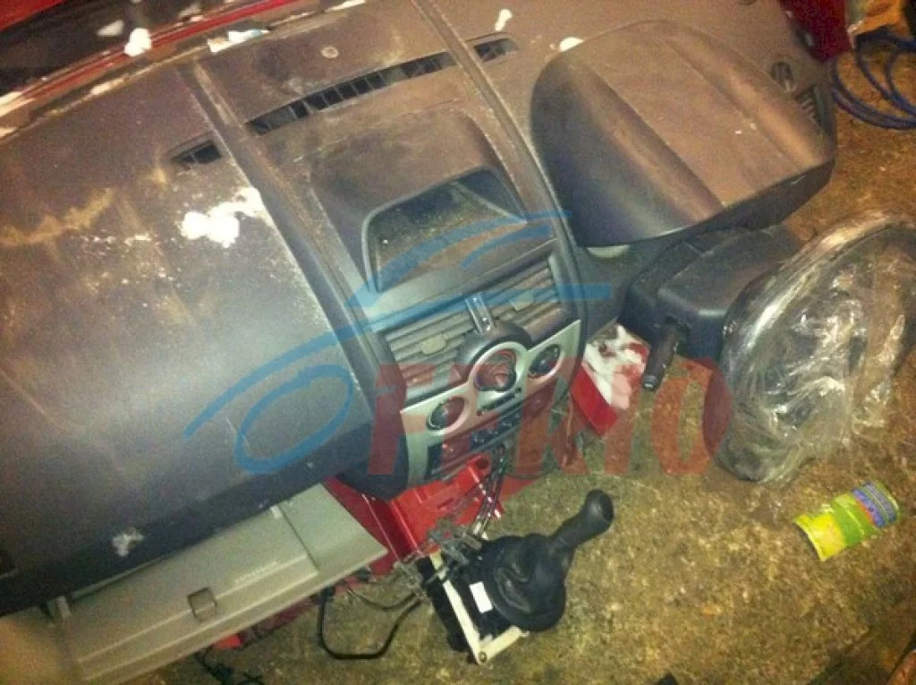 Продажа Renault Megane 1.6 (115Hp) (K4M 760) FWD MT по запчастям