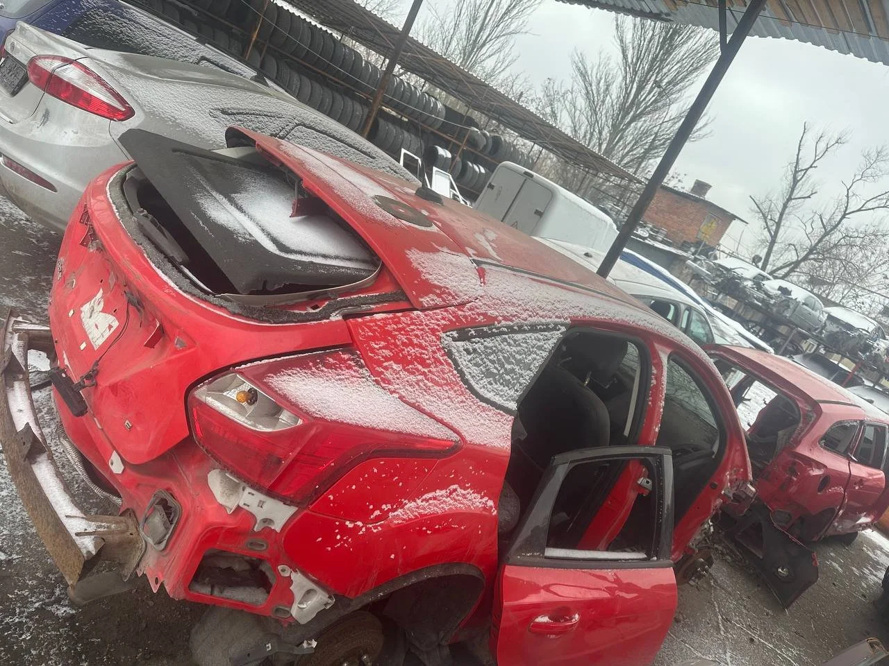 Продажа Ford Focus 2.0 (150Hp) (XQDA) FWD AT по запчастям