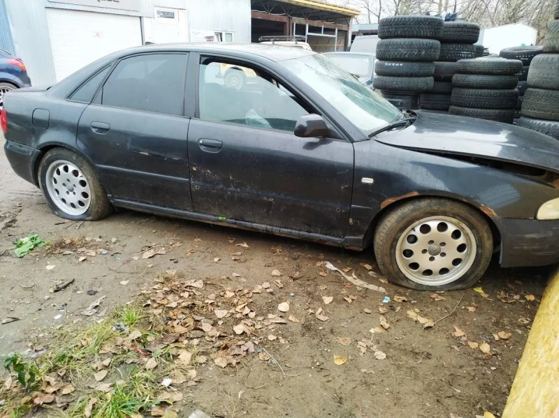 Продажа Audi A4 1.6 (101Hp) (ANA) FWD MT по запчастям