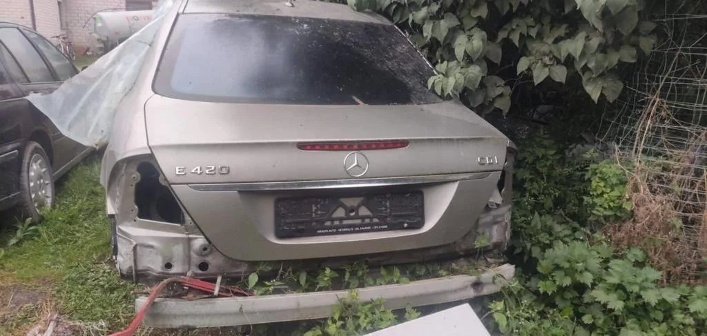 Продажа Mercedes-Benz E class 4.0D (314Hp) (629.910) RWD AT по запчастям