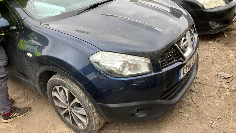 Продажа Nissan Qashqai+2 2.0D (150Hp) (M9R) FWD MT по запчастям