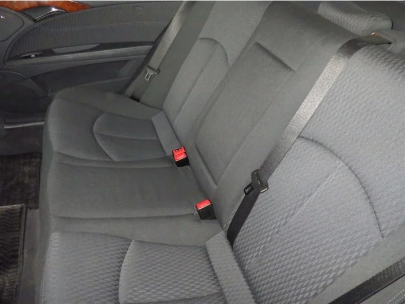 Продажа Mercedes-Benz E class 2.6 (177Hp) (112.913) RWD AT по запчастям