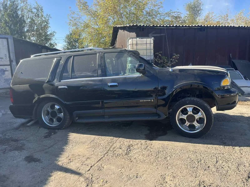 Продажа Lincoln Navigator 5.4 (300Hp) (Ford InTech 4V) 4WD AT по запчастям