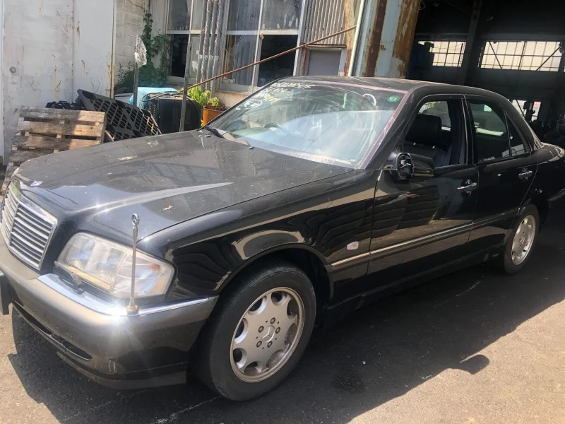 Продажа Mercedes-Benz C class 2.8 (197Hp) (112.920) RWD AT по запчастям