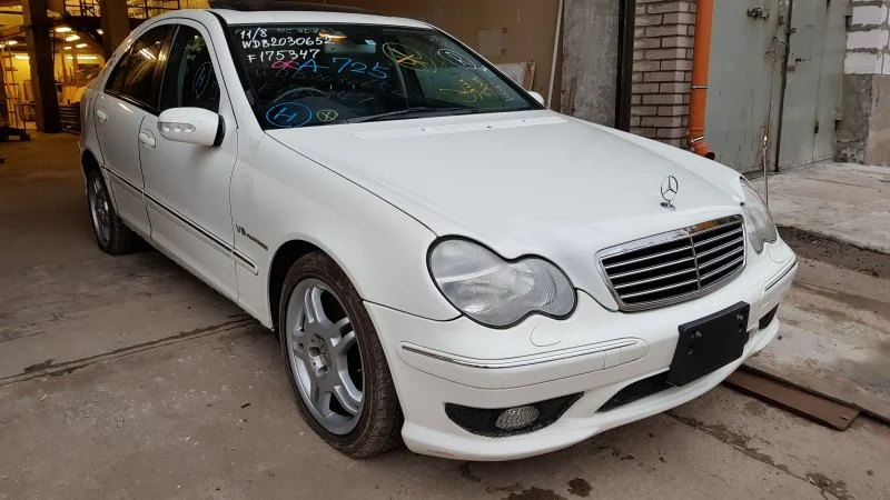 Продажа Mercedes-Benz C class 3.2 (354Hp) (112.961) RWD AT по запчастям