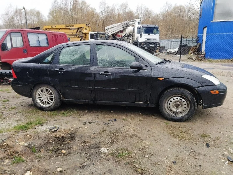 Продажа Ford Focus 1.6 (100Hp) (FYDA) FWD MT по запчастям