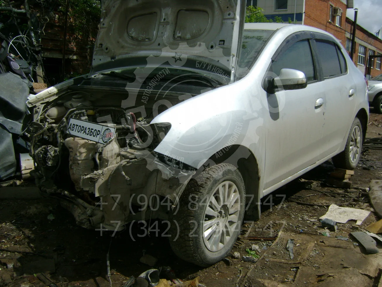 Продажа Renault Logan 1.6 (82Hp) (K7M 812) FWD MT по запчастям