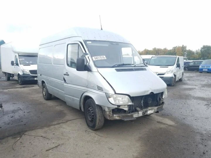 Продажа Mercedes-Benz Sprinter 2.2D (109Hp) (611.981) RWD MT по запчастям