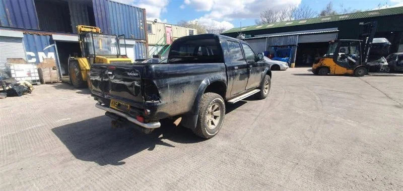 Продажа Mitsubishi L200 2.5D (100Hp) (4D56) 4WD MT по запчастям