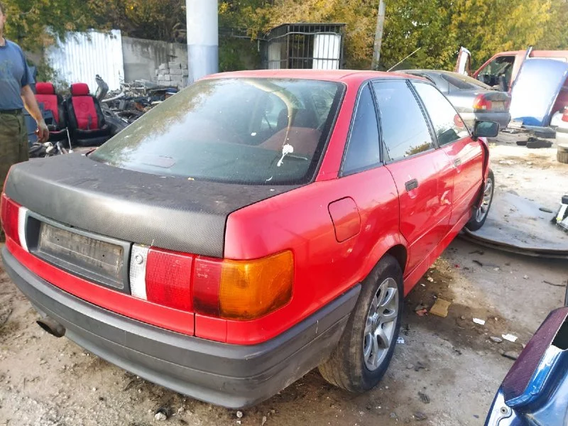 Продажа Audi 80 2.0 (113Hp) (3A) FWD MT по запчастям