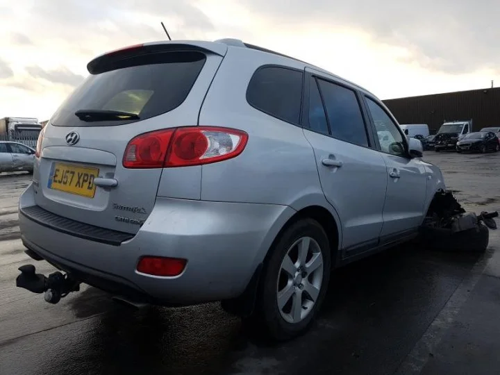 Продажа Hyundai Santa Fe 2.2D (150Hp) (D4EB) 4WD AT по запчастям