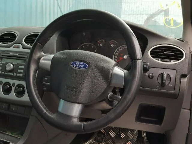 Продажа Ford Focus 1.6 (115Hp) (HXDA) FWD MT по запчастям