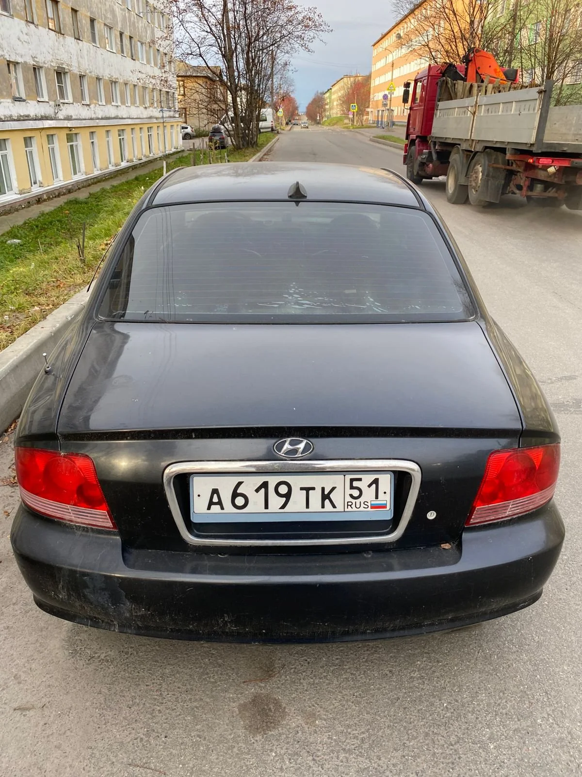 Фонарь левый Hyundai Sonata EF RU 2002-2013