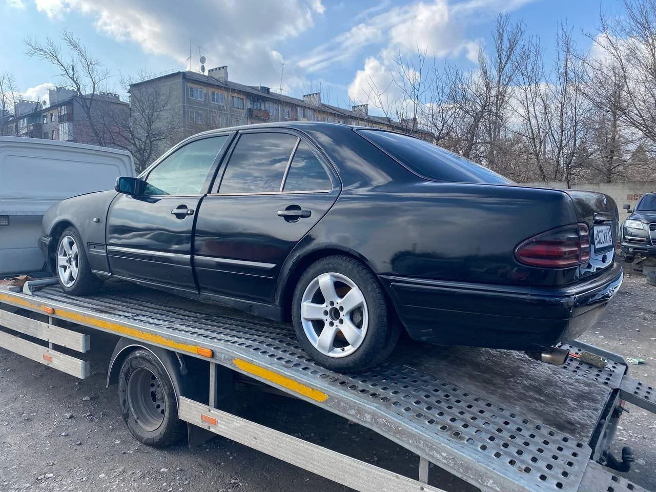 Продажа Mercedes-Benz E class 2.3 (150Hp) (111.970) RWD AT по запчастям