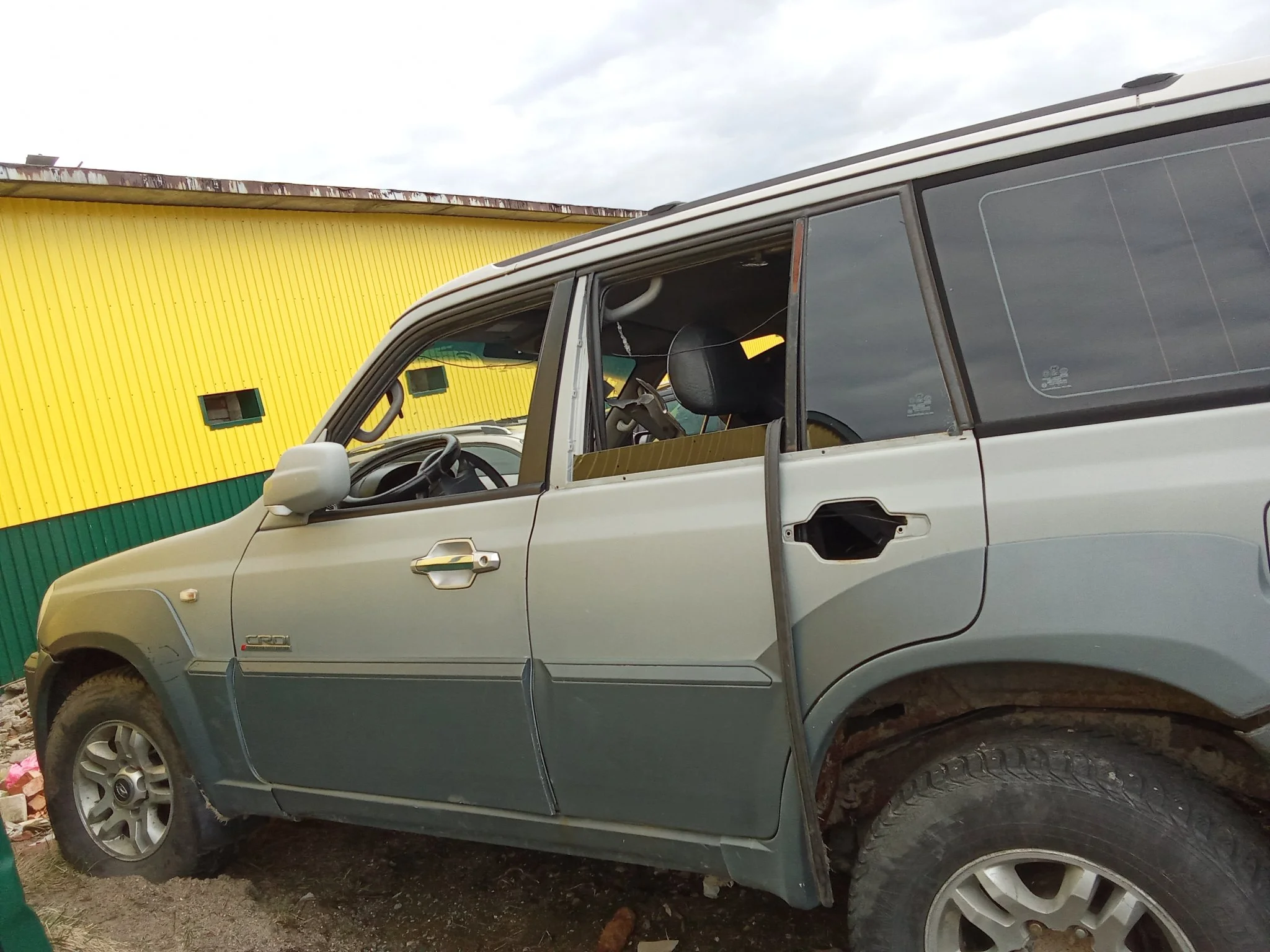 Продажа Hyundai Terracan 2.9D (150Hp) (J3 CR) 4WD MT по запчастям