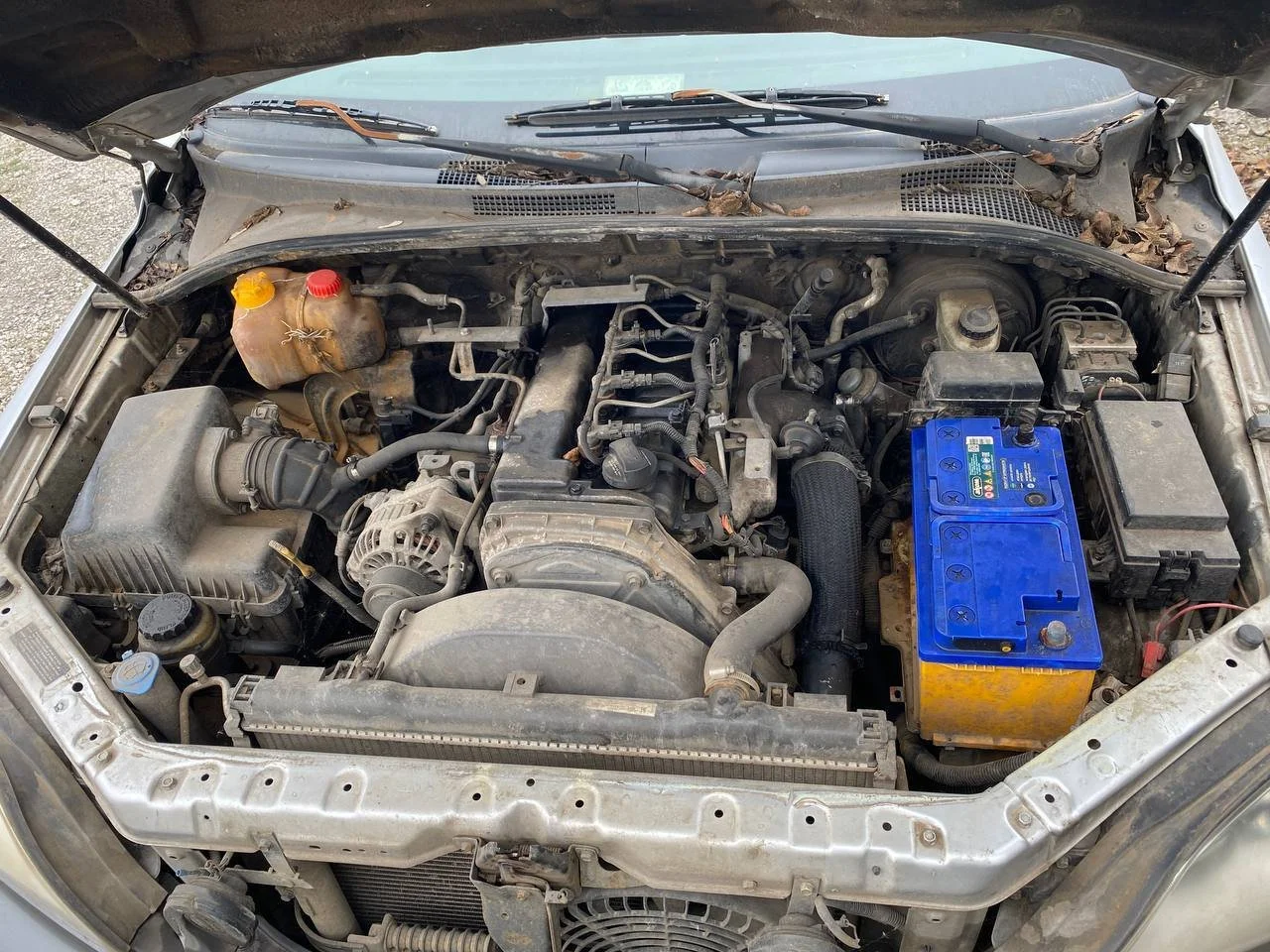 Продажа Kia Sorento 2.5D (140Hp) (D4CB) 4WD AT по запчастям