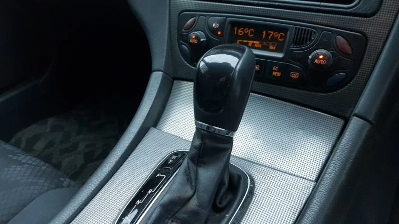 Продажа Mercedes-Benz C class 2.6 (170Hp) (112.912) RWD AT по запчастям