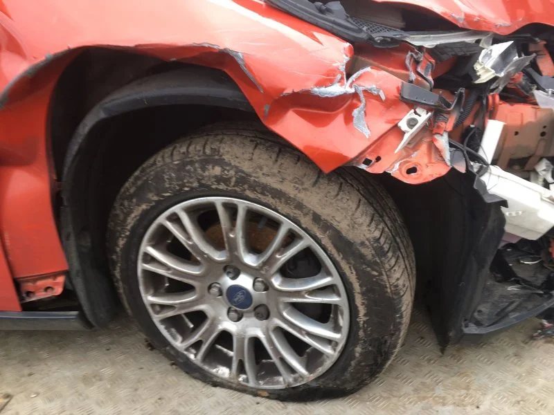 Продажа Ford Focus 1.6 (125Hp) (PNDA) FWD MT по запчастям