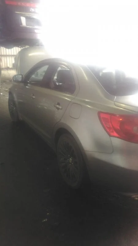 Продажа Suzuki Kizashi 2.4 (178Hp) (J24B) FWD CVT по запчастям