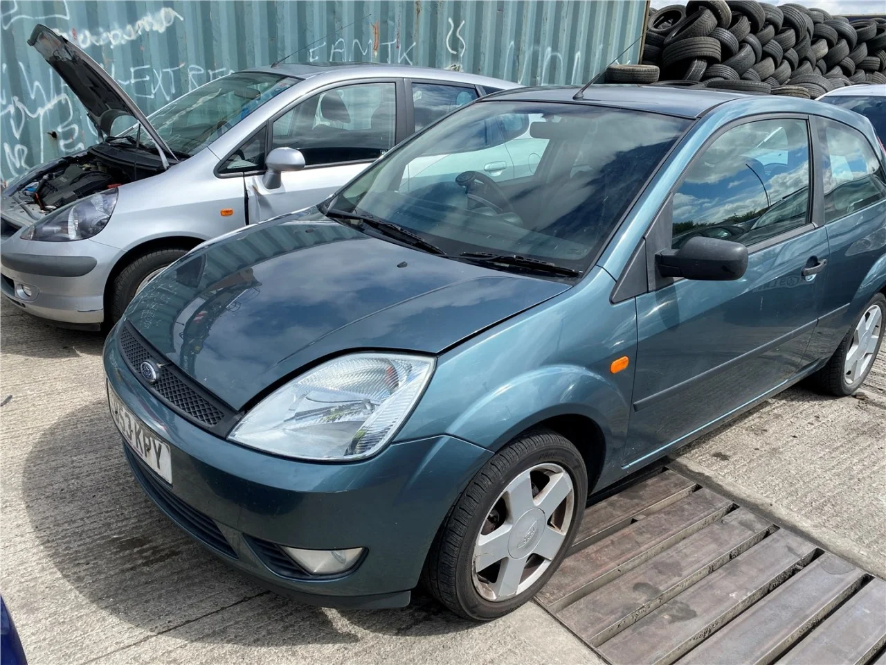 Продажа Ford Fiesta 1.3 (70Hp) (A9JA) FWD MT по запчастям