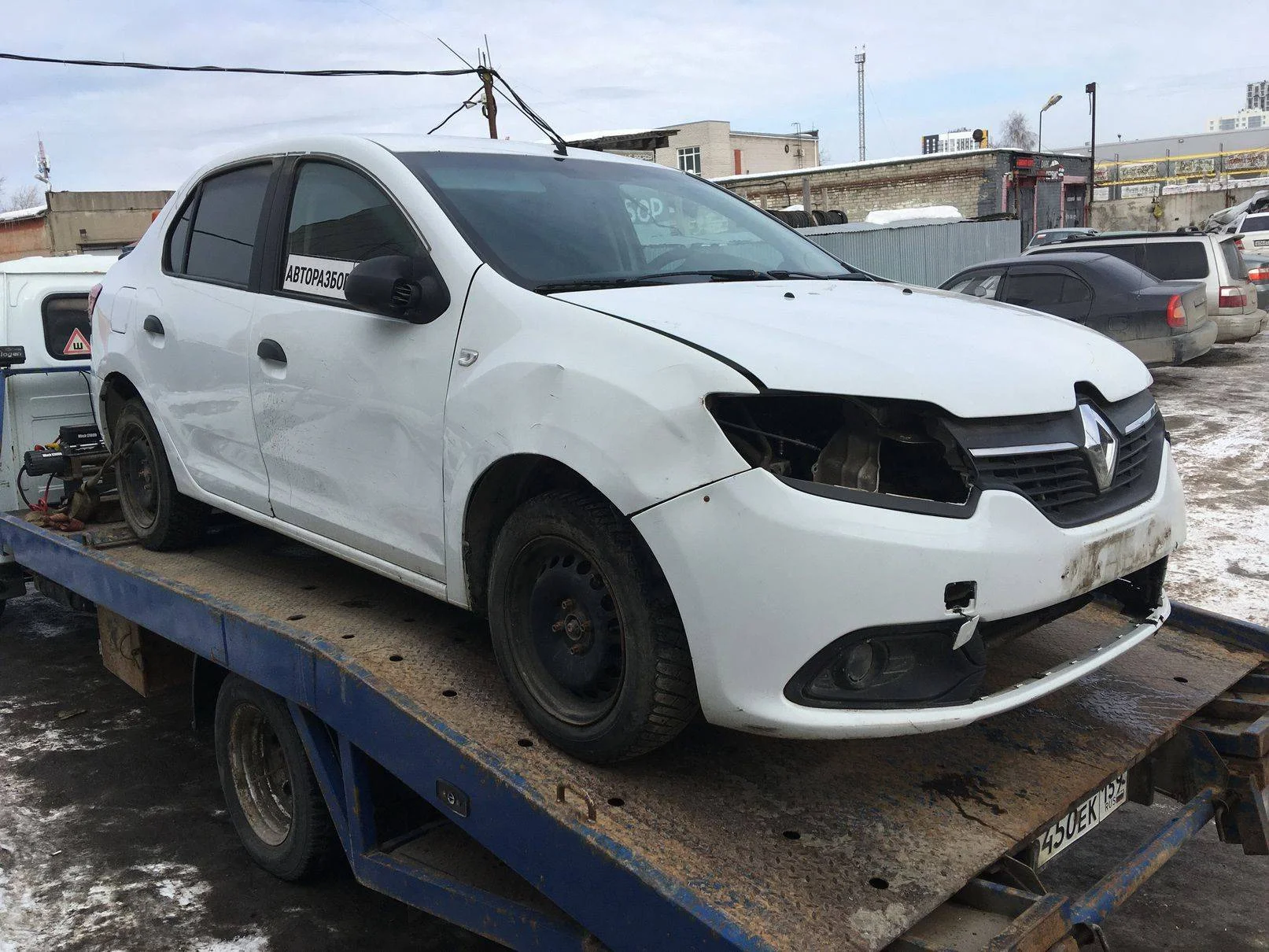 Продажа Renault Logan 1.6 (82Hp) (K7M 812) FWD MT по запчастям
