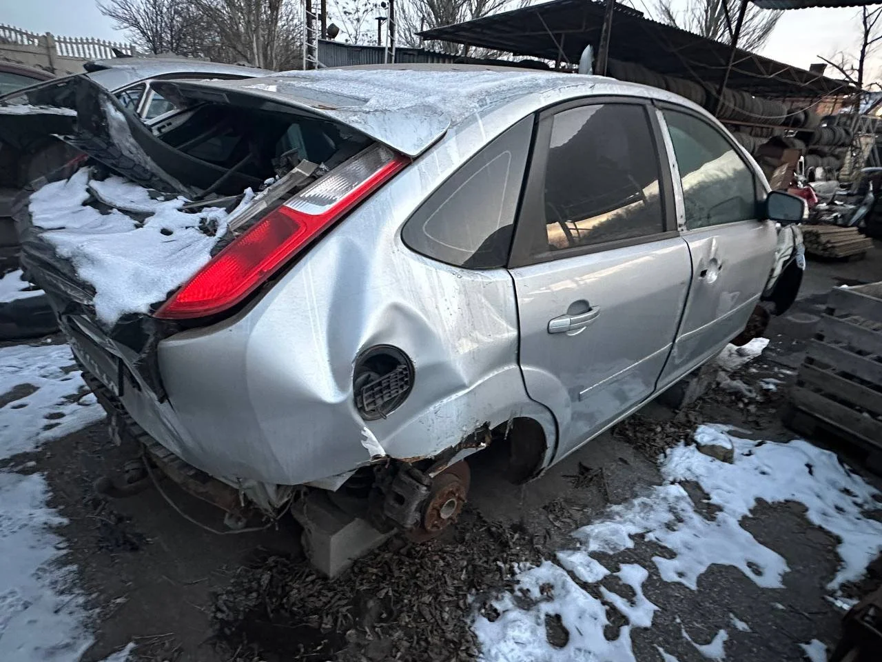 Продажа Ford Focus 2.0 (145Hp) (AODA) FWD MT по запчастям