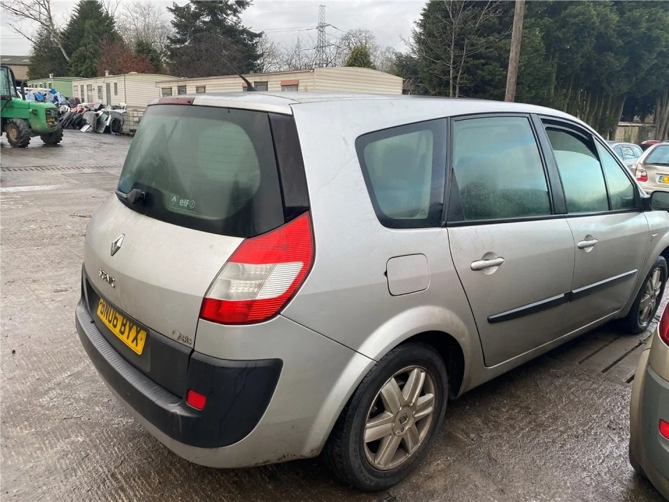 Продажа Renault Scenic 1.5D (103Hp) (K9K 734) FWD MT по запчастям