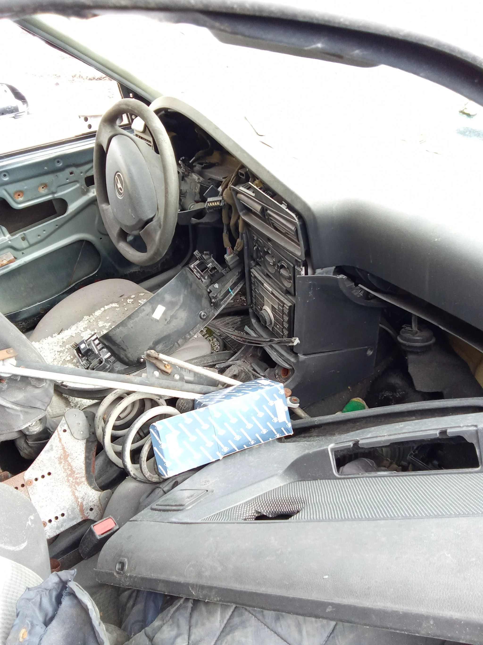 Продажа Daewoo Nexia 1.6 (109Hp) (F16D3) FWD MT по запчастям