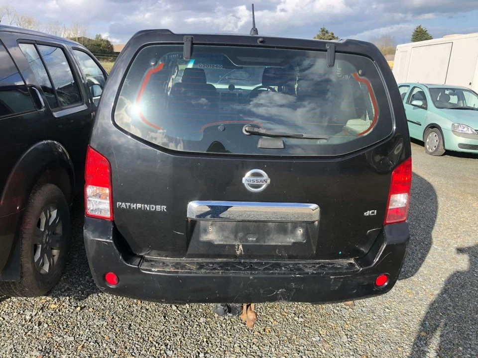 Продажа Nissan Pathfinder 2.5D (174Hp) (YD25DDTI) 4WD AT по запчастям