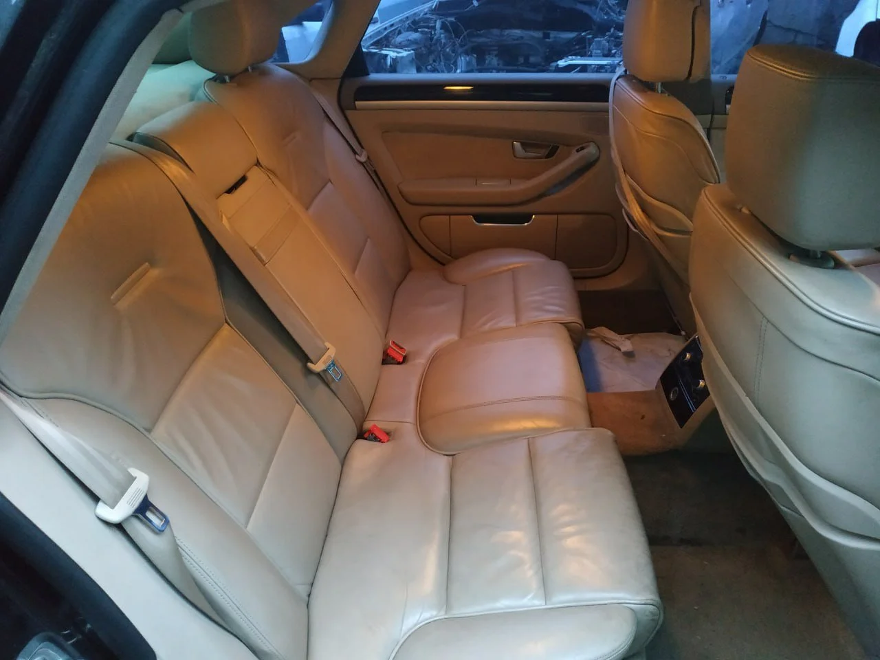 Продажа Audi A6 3.2 (249Hp) (BYU) 4WD AT по запчастям